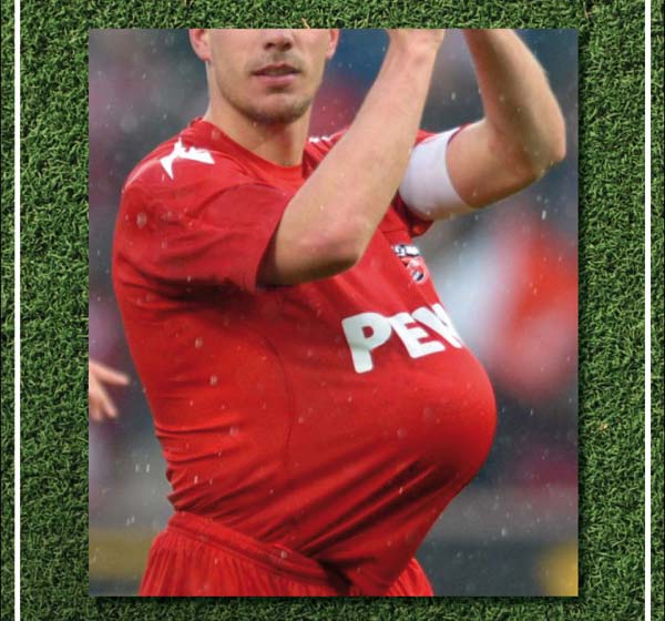 Ein Fussballer mit Bauch.